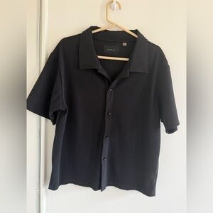 PacSun Black Ribbed Short-Sleeve Button-Up Shirt size S